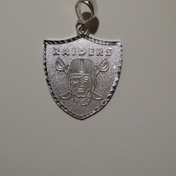 Raiders Sterling Silver Pendant/Charm Small - Picture 3 of 3
